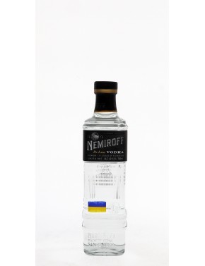 VODKA NEMIROFF DE LUXE 40°   70CL